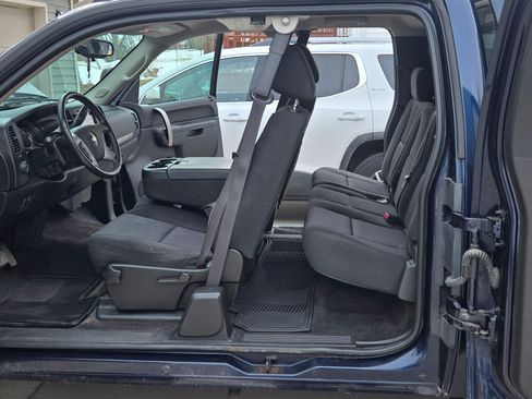 Used 2010 Chevrolet Silverado 1500 LT w/ Power Pack Plus image 9