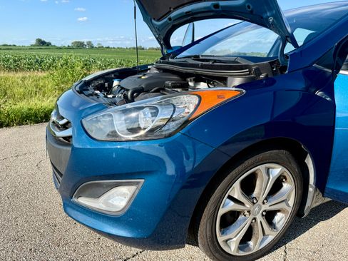 Used 2014 Hyundai Elantra GT w/ Option Group 03 FWD image 4
