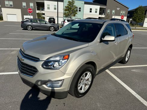 Used 2016 Chevrolet Equinox LT w/ Convenience Package image 9