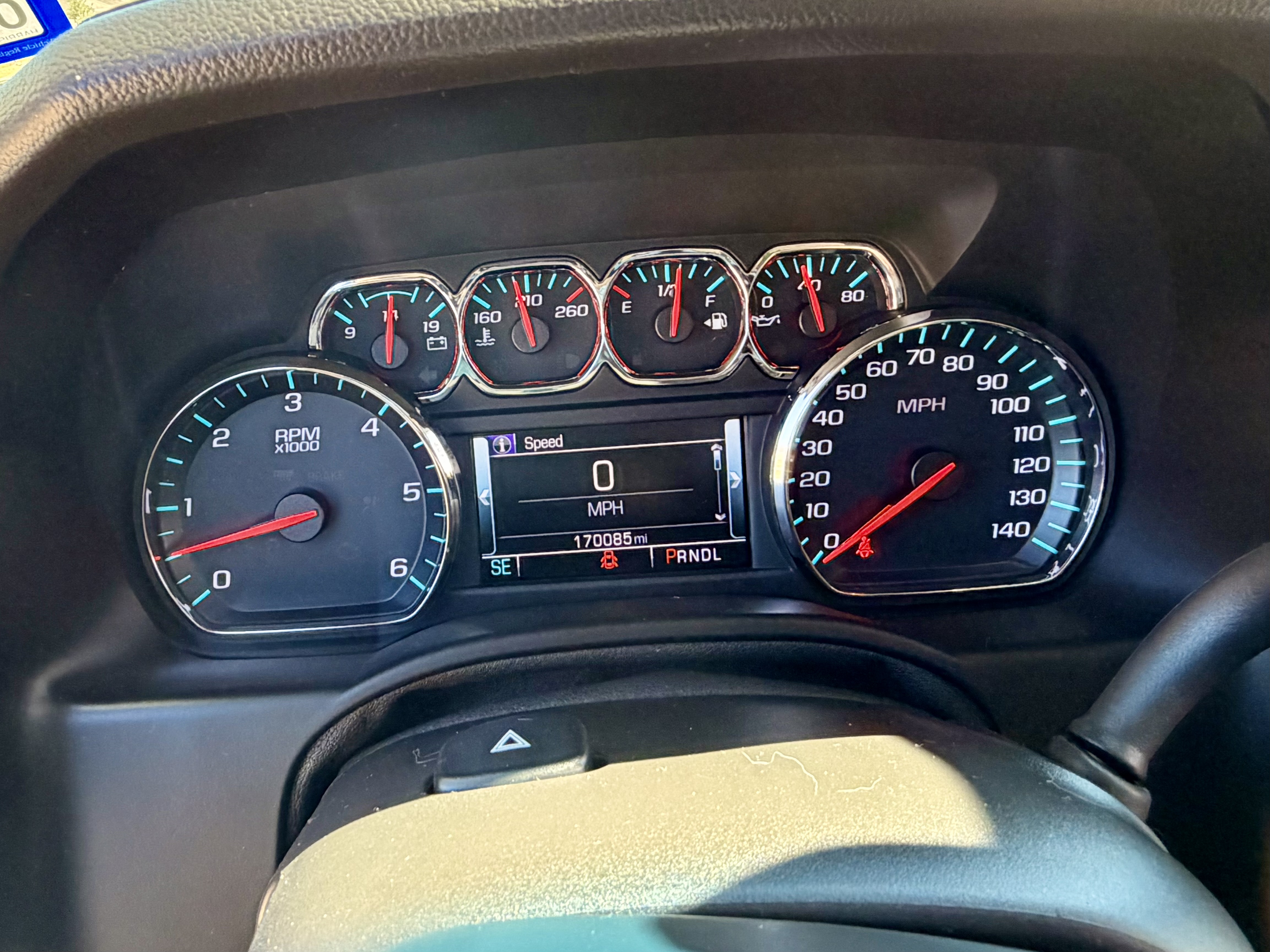 Used 2018 GMC Yukon SLT RWD image 16