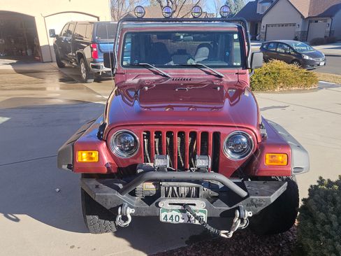 Used 2002 Jeep Wrangler Sport image 2