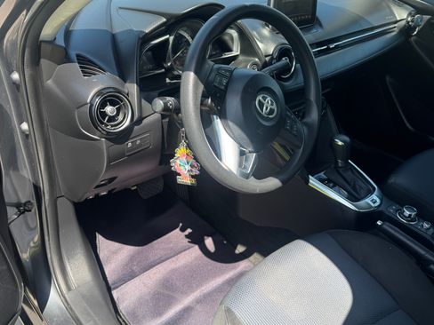 Used 2018 Toyota Yaris iA FWD image 13