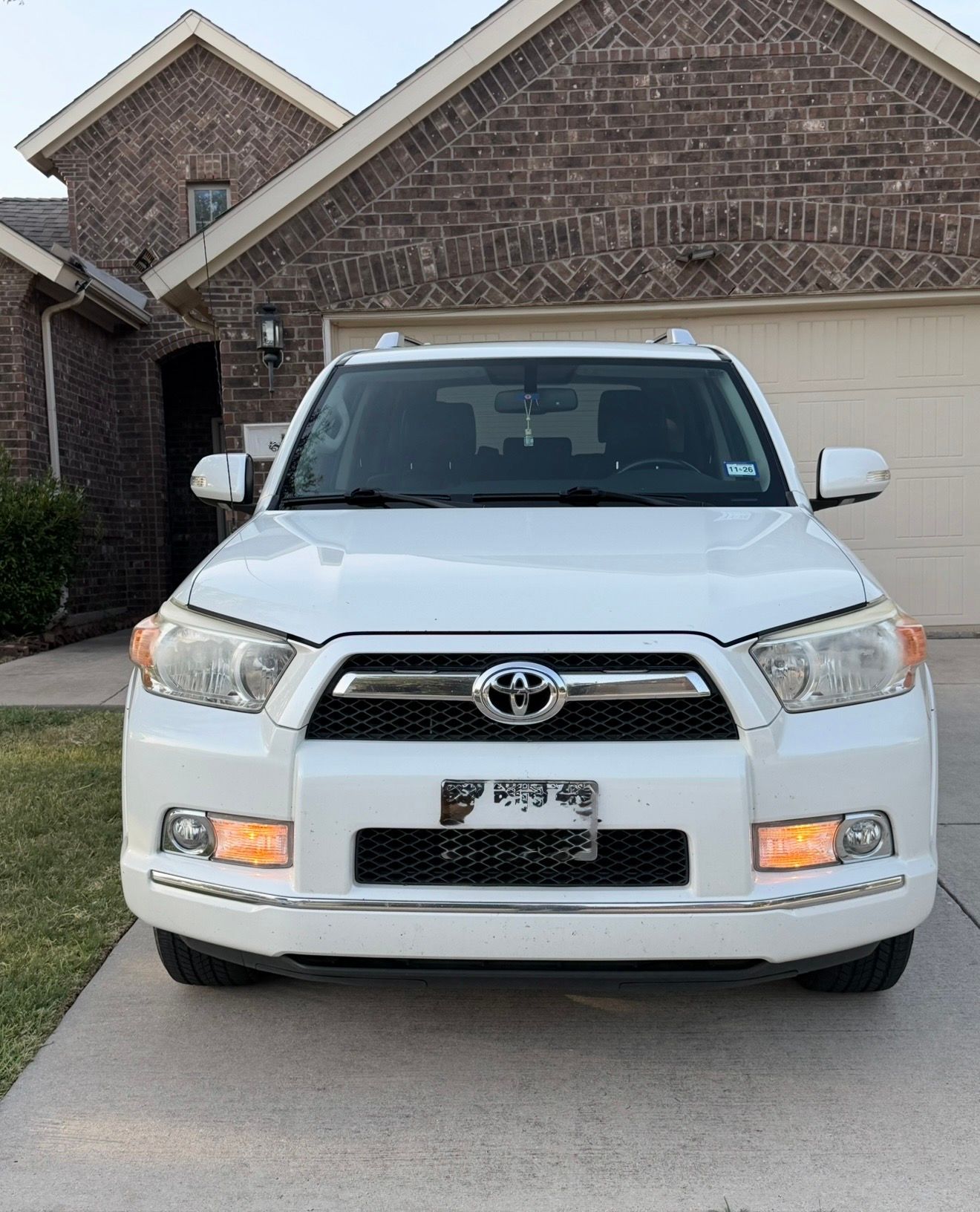Used 2011 Toyota 4Runner Limited RWD image 1