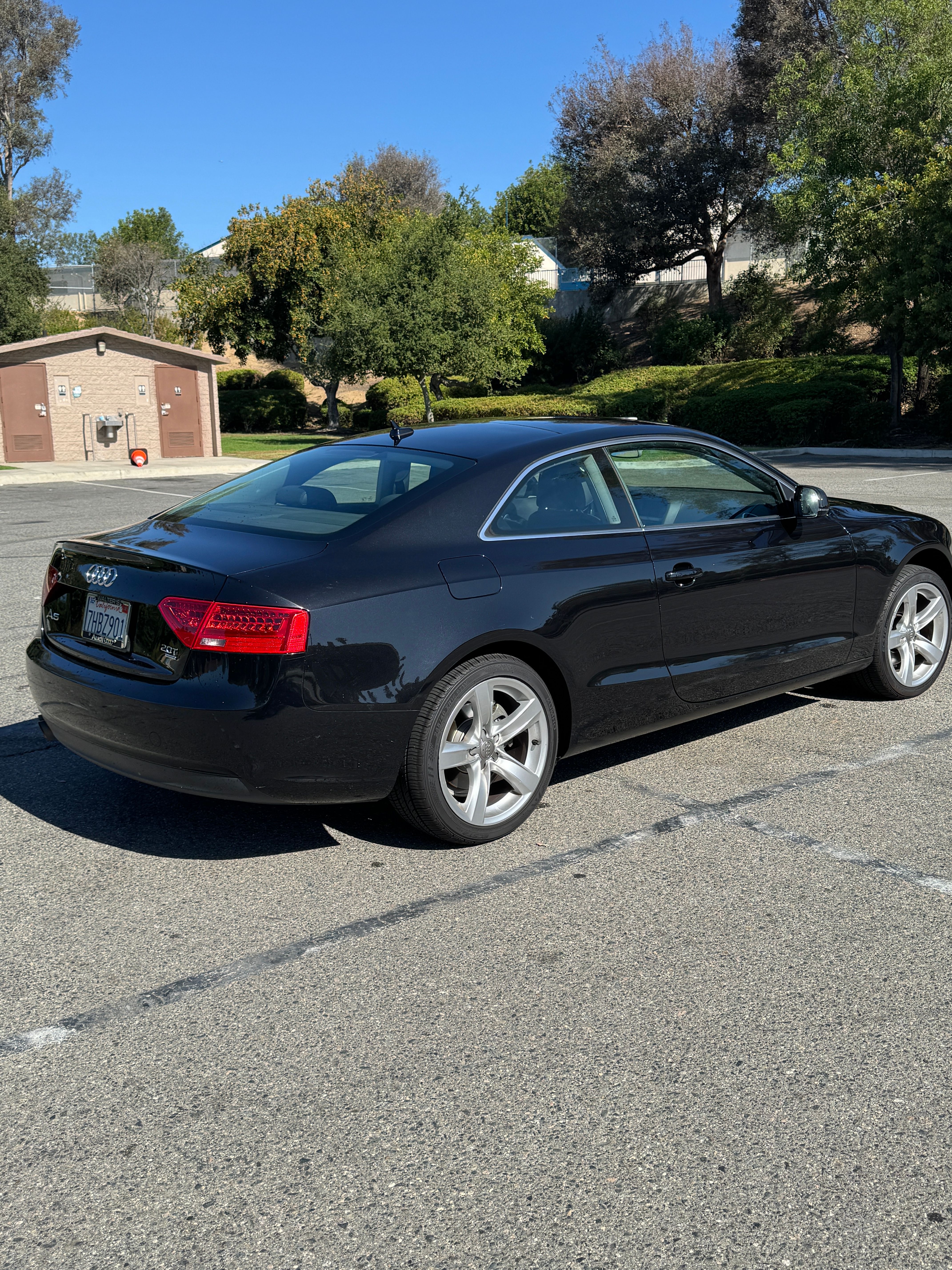 Used 2014 Audi A5 2.0T Premium w/ Lighting Package AWD/4WD image 2
