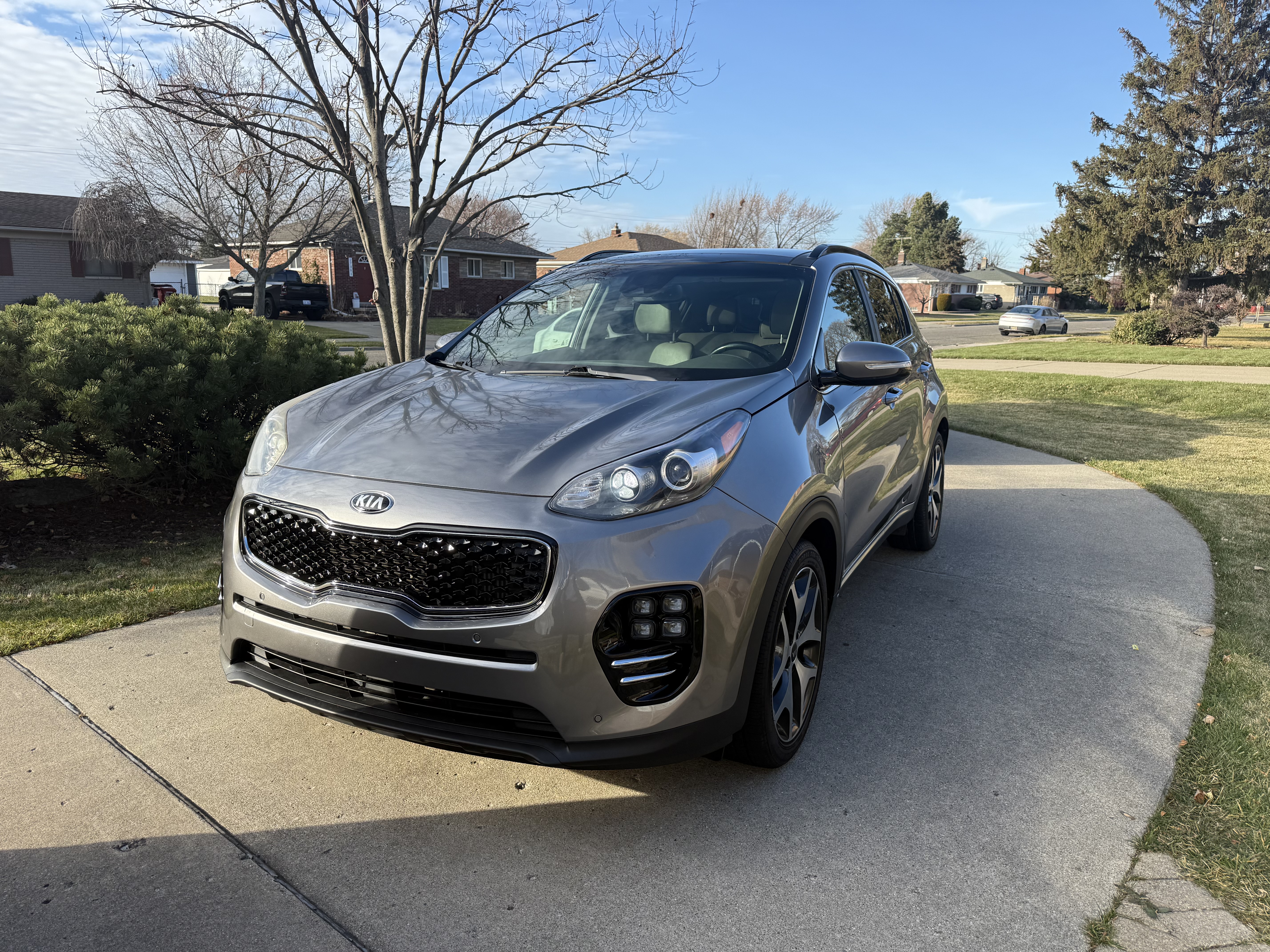 Used 2018 Kia Sportage SX FWD image 1