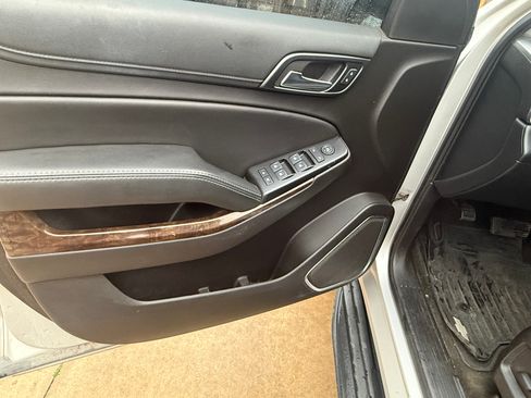 Used 2017 Chevrolet Tahoe LS w/ All-Season Package image 11