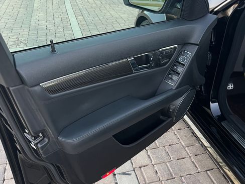 Used 2009 Mercedes-Benz C 63 AMG Sedan image 25