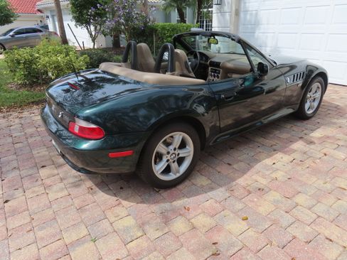 Used 2001 BMW Z3 2.5i image 8