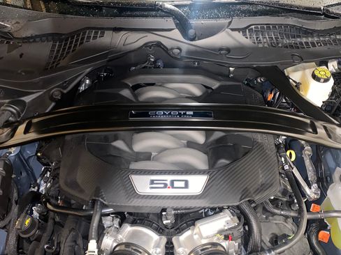 Used 2024 Ford Mustang GT Premium w/ GT Performance Package image 5