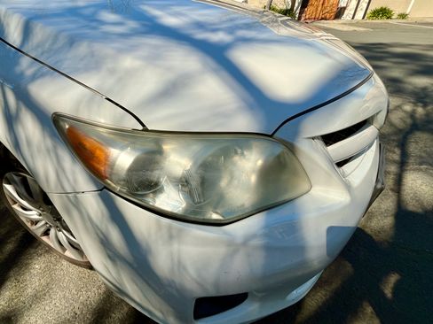 Used 2012 Toyota Corolla LE FWD image 6