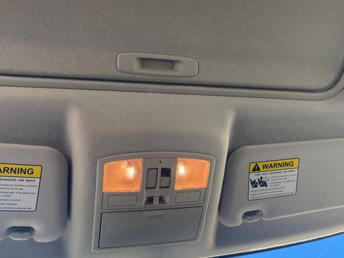 Used 2010 MAZDA MAZDA3 s Grand Touring image 25