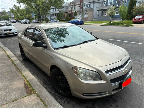 Used 2009 Chevrolet Malibu LS FWD image 4