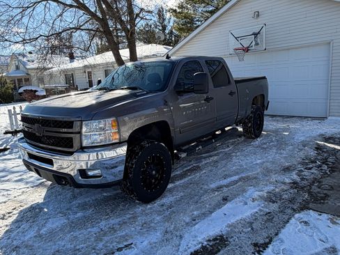 Used 2012 Chevrolet Silverado 2500 LT w/ Interior Plus Package image 1