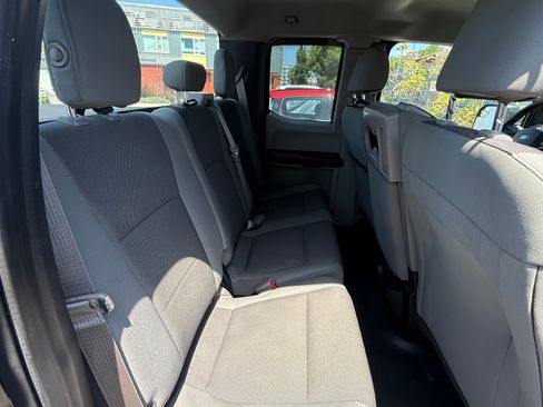 Used 2015 Ford F150 XL w/ Equipment Group 101A Mid AWD/4WD image 14