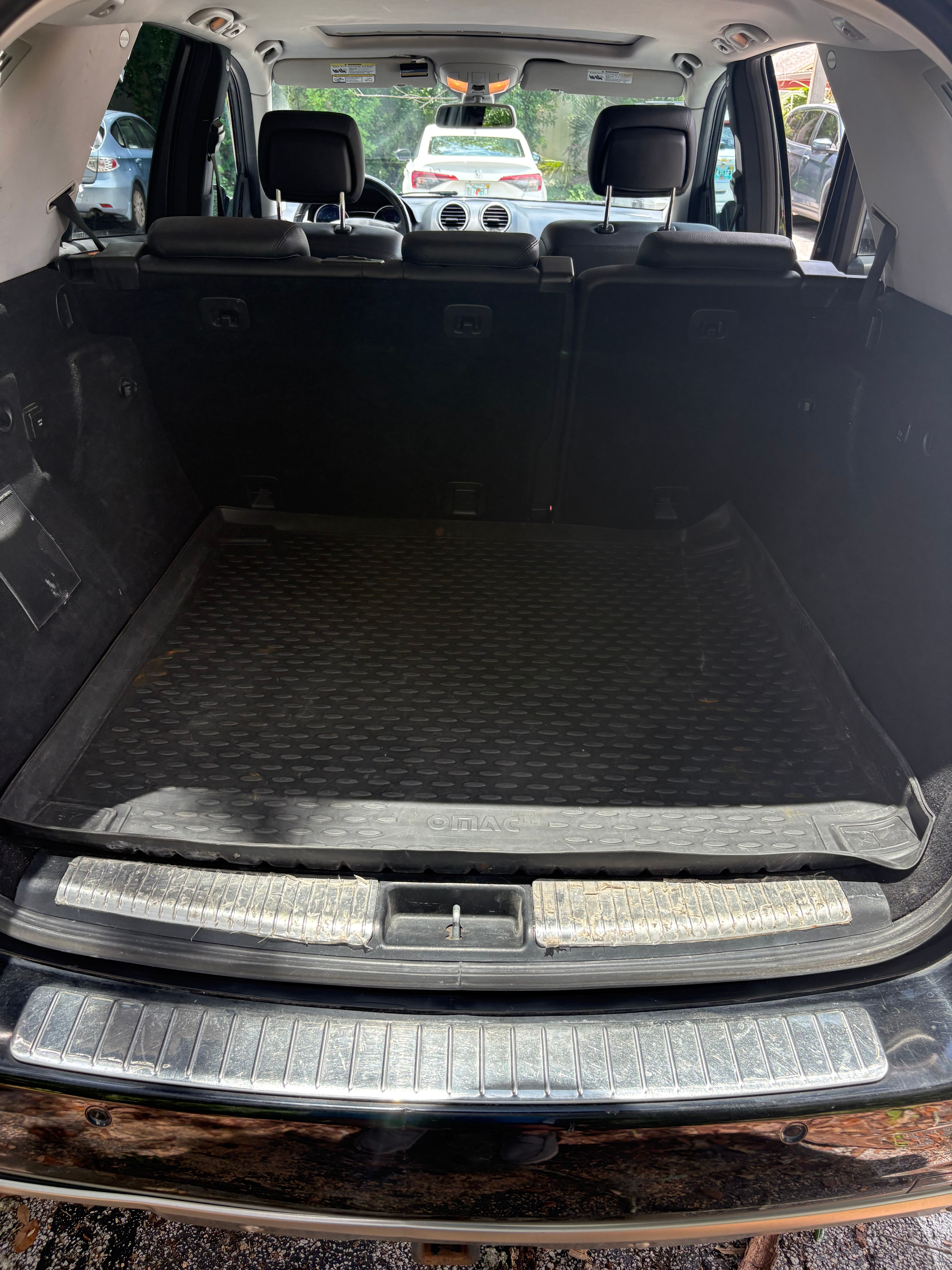Used 2009 Mercedes-Benz ML 320 BlueTEC 4MATIC image 16