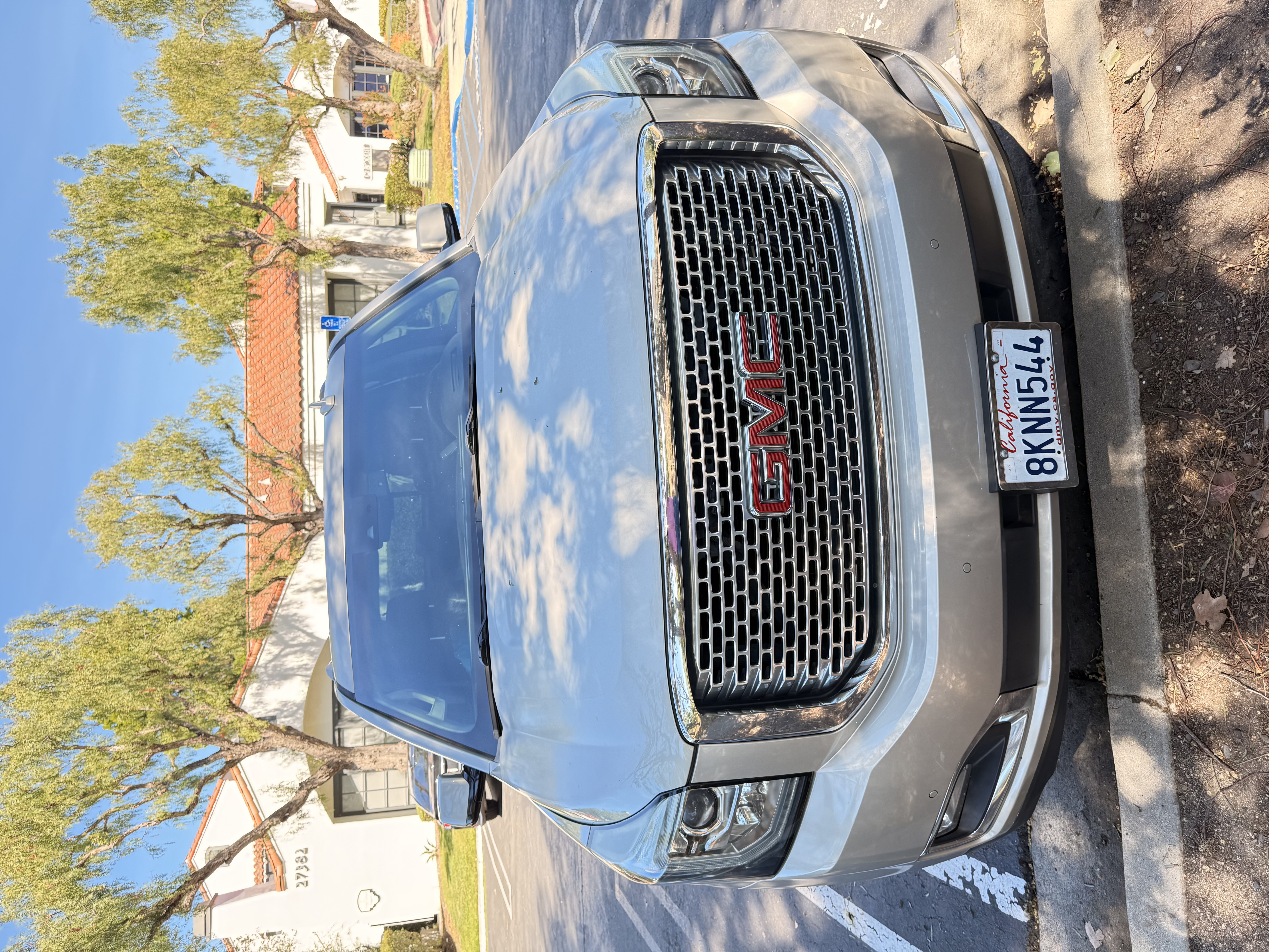 Used 2016 GMC Yukon Denali w/ Open Road Package AWD/4WD image 10