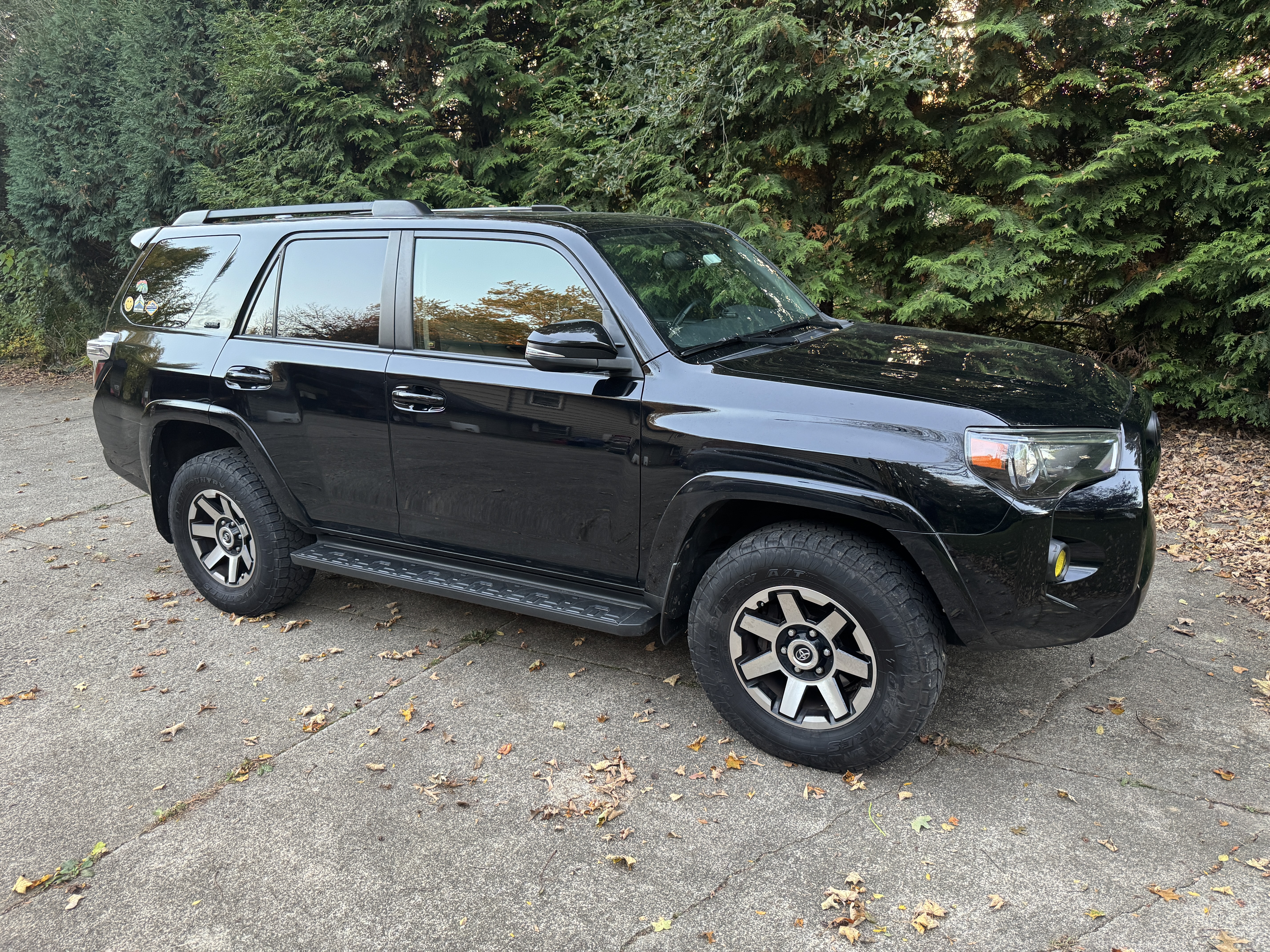 Used 2019 Toyota 4Runner SR5 Premium AWD/4WD image 16