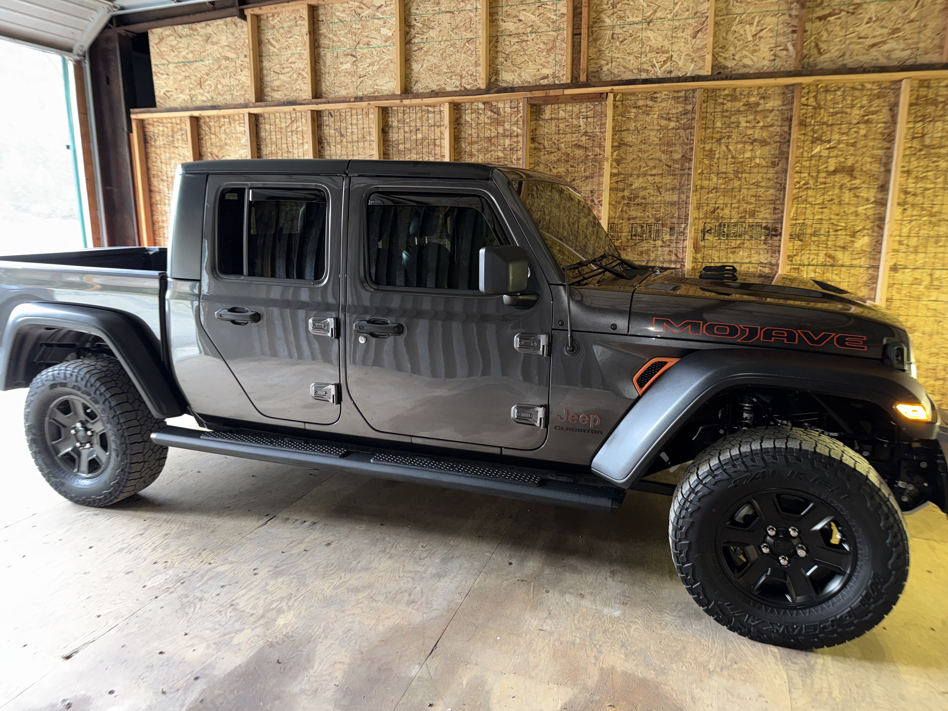 Used 2021 Jeep Gladiator Mojave AWD/4WD image 1
