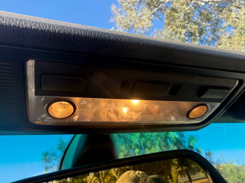 Used 2006 BMW M3 Convertible 2D image 9