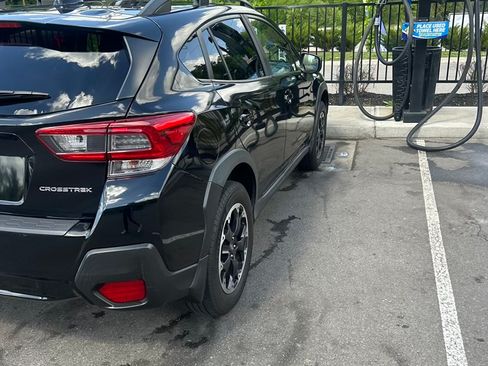 Used 2021 Subaru Crosstrek 2.0i Premium w/ Popular Package #5 AWD/4WD image 5