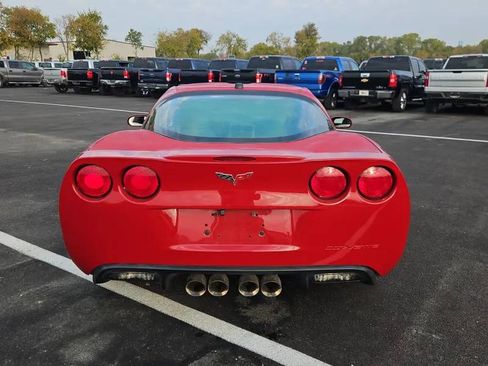 Used 2005 Chevrolet Corvette Coupe w/ Preferred Equipment Group image 12