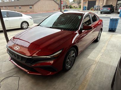 Used 2024 Hyundai Elantra SEL