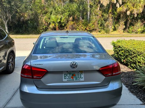 Used 2012 Volkswagen Passat 2.5 SE image 4