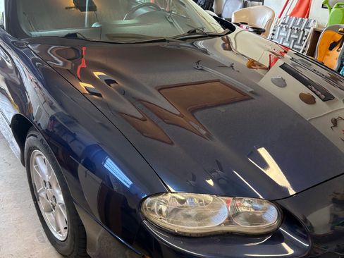 Used 2002 Chevrolet Camaro LT w/ Performance Handling Pkg image 2