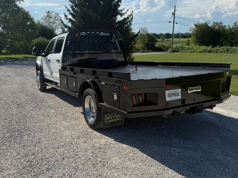 Used 2023 Ford F450 XL w/ XL Chrome Package image 4