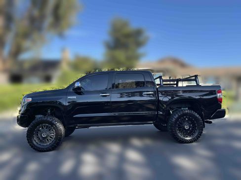 Used 2019 Toyota Tundra Platinum AWD/4WD image 6