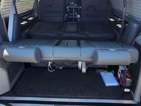 Used 2022 GMC Savana 2500 Extended w/ Enhanced Convenience Package image 15