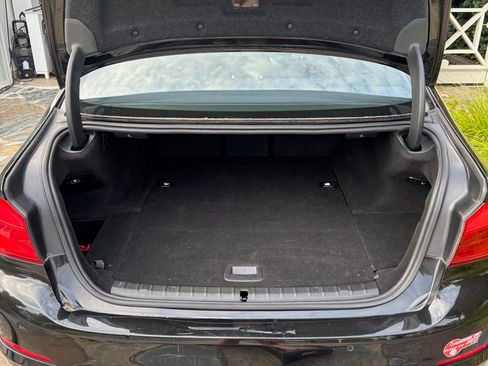 Used 2018 BMW 530e RWD image 14
