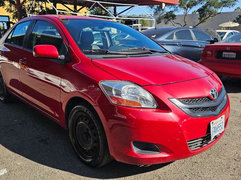 Used 2008 Toyota Yaris Sedan image 9