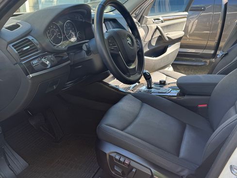 Used 2015 BMW X3 xDrive28i AWD/4WD image 9