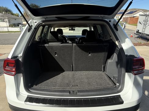 Used 2018 Volkswagen Atlas SE image 6