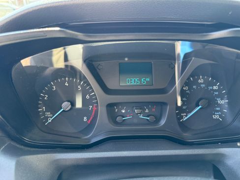 Used 2019 Ford Transit 250 148 Medium Roof image 12