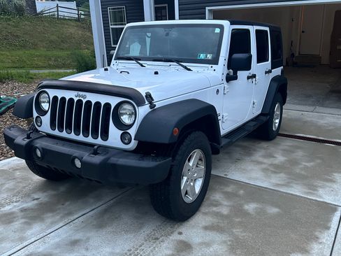 Used 2014 Jeep Wrangler Unlimited Sport w/ Quick Order Package 24S image 1