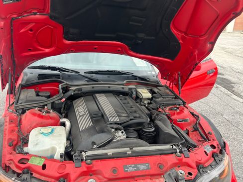 Used 1999 BMW Z3 2.5i RWD image 2
