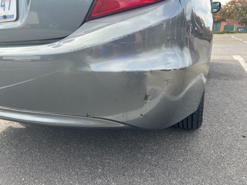 Used 2012 Honda Civic Hybrid Sedan image 12