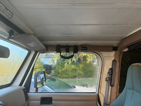 Used 2001 Jeep Wrangler Sahara image 14