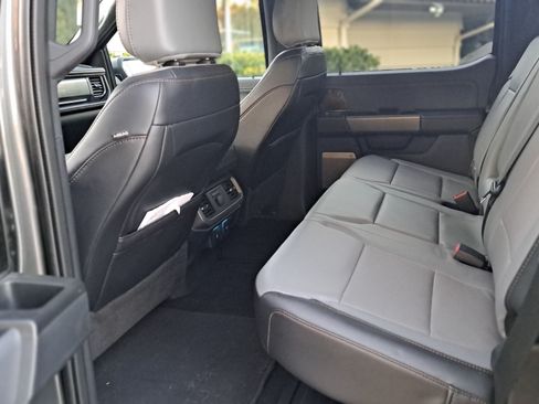 Used 2022 Ford F150 Lightning Lariat w/ Equipment Group 511A High image 8