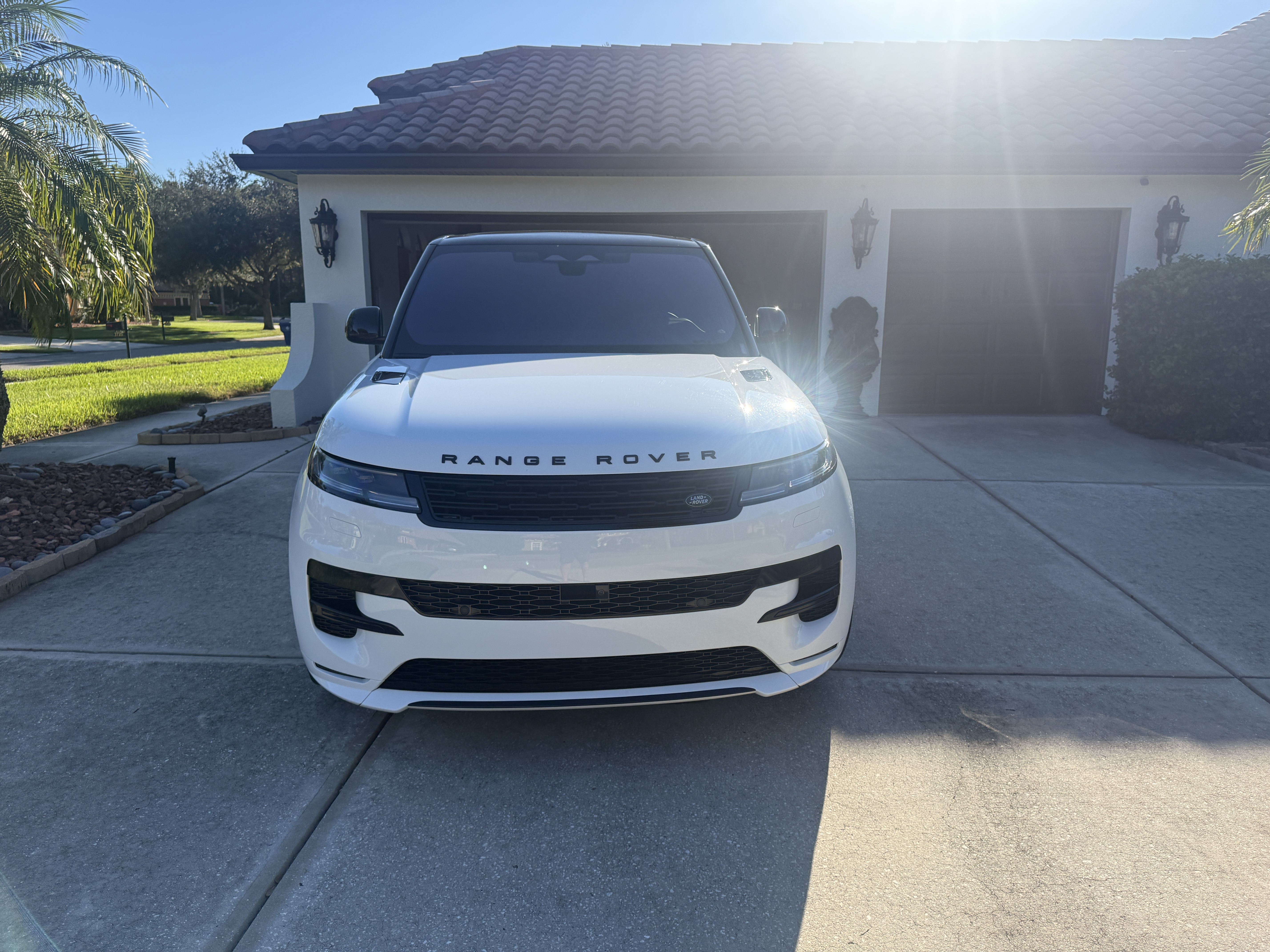 Used 2023 Land Rover Range Rover Sport SE Dynamic AWD/4WD image 6