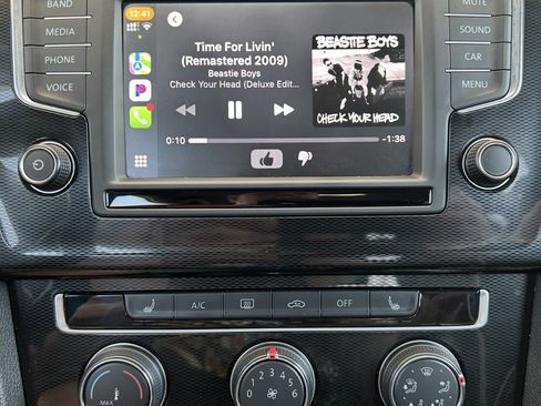 Used 2017 Volkswagen GTI S image 21