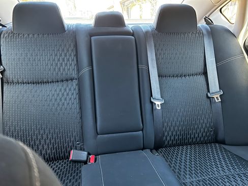 Used 2016 Nissan Altima 2.5 S w/ Power Driver Seat Package image 9