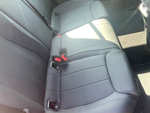 Used 2026 Mercedes-Benz CLA 250 image 2
