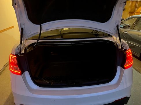 Used 2014 Ford Taurus Limited image 15