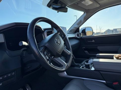 Used 2022 Toyota Tundra Limited image 6