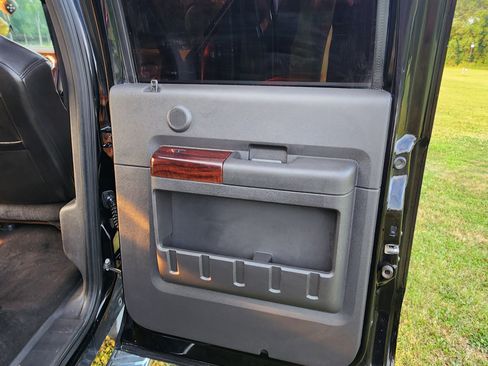 Used 2009 Ford F350 Lariat image 18