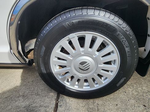 Used 2007 Mercury Grand Marquis LS image 27