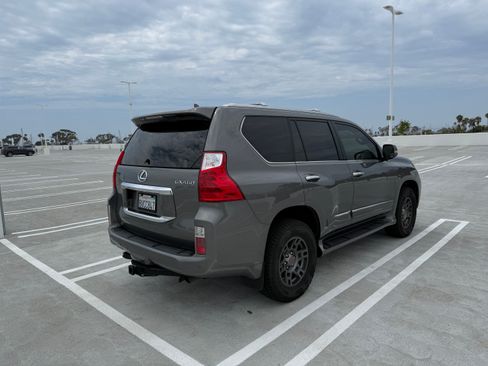 Used 2011 Lexus GX 460 Premium AWD/4WD image 6